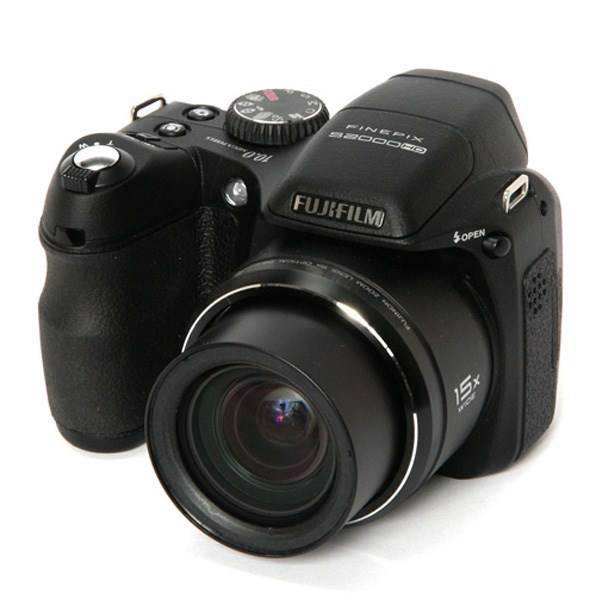 Fujifilm FinePix S2000HD، دوربین دیجیتال فوجی‌فیلم فاین‌پیکس اس 2000 اچ دی